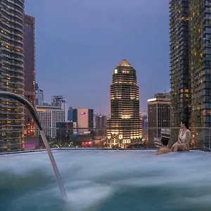 Four Seasons Отель